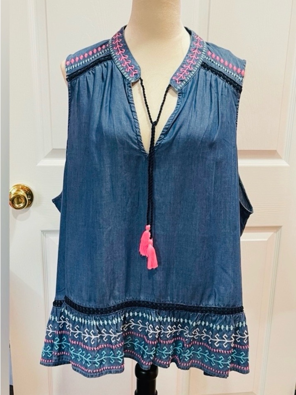 crown & ivy Navy Chambray Sleeveless Tank with Pink Tassels